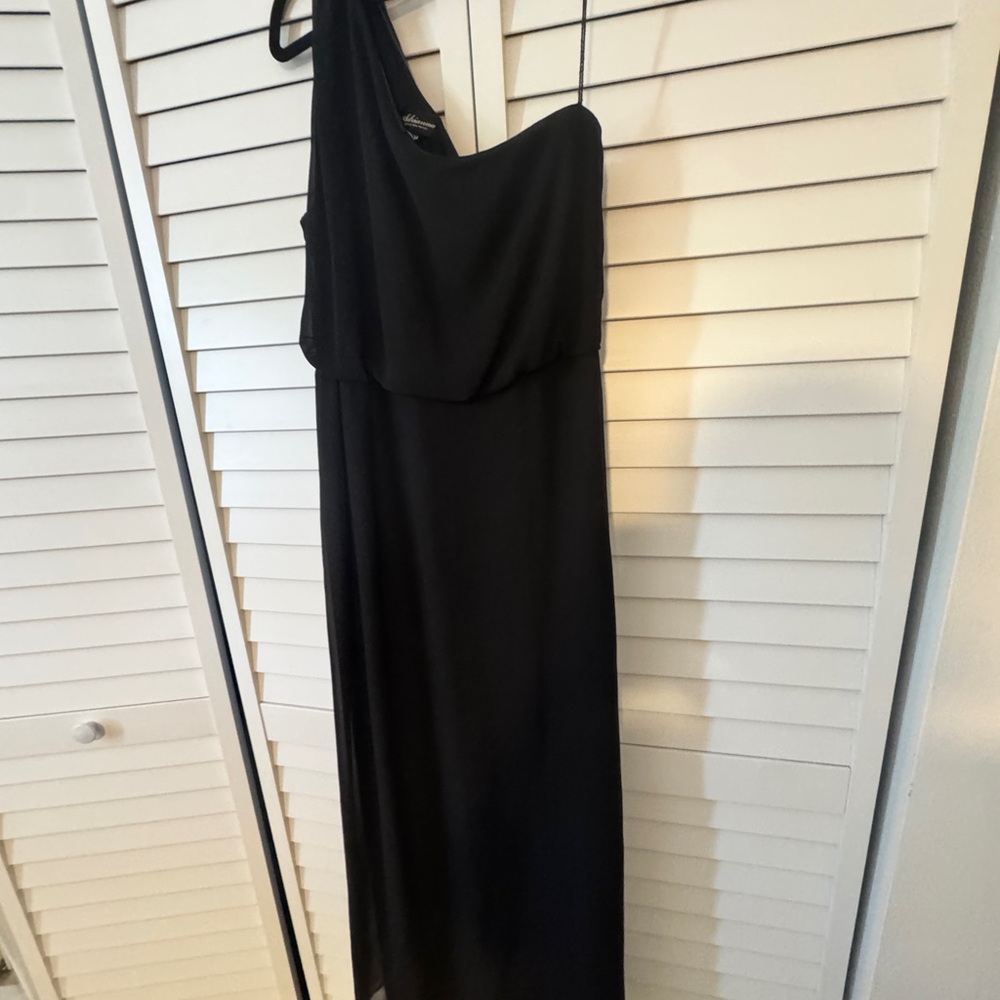 Adrianna Papell Black One-Shoulder Dress — formal long dress with inside lining